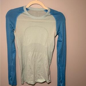lululemon athletica Blue and Cream Long Sleeve Top